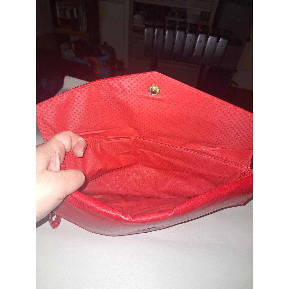 Vintage Made In Taiwan 80s Retro Red Clutch‎ Wrislet Faux Leather Purse Handbag - Picture 7 of 7